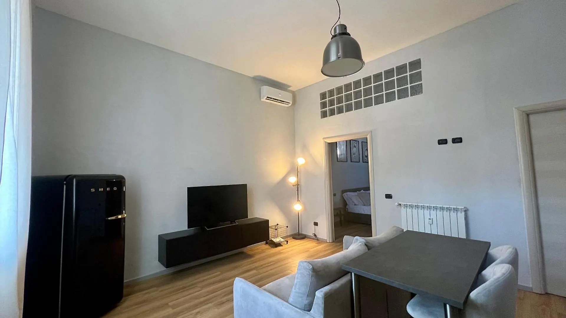 Frame Loft - Milano-Rozzano-Assago Apartment  Rozzano